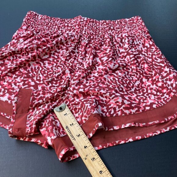 Athleta Red Patterned Athletic Shorts - Picture 2 of 8
